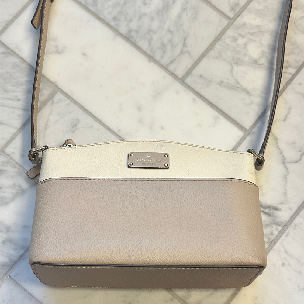 Kate Spade Cream and Tan Crossbody Bag  and matching wallet